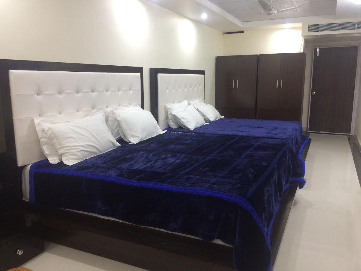 Rohtak Hotel Platinum Plaza מראה חיצוני תמונה