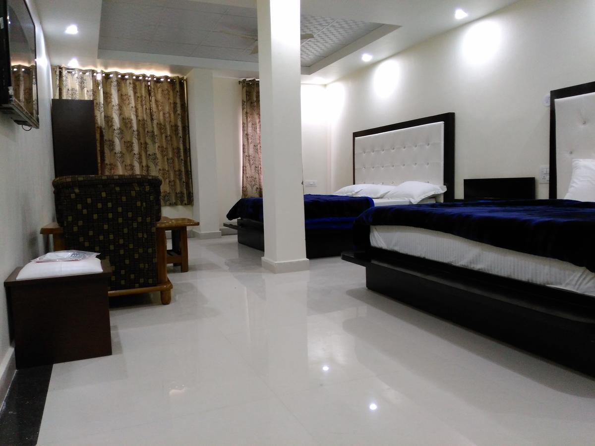 Rohtak Hotel Platinum Plaza מראה חיצוני תמונה