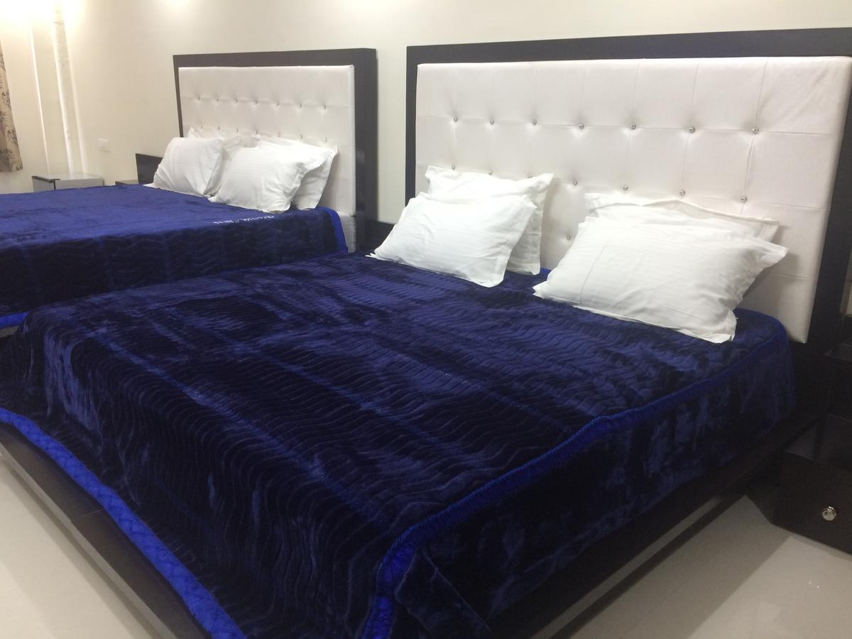 Rohtak Hotel Platinum Plaza מראה חיצוני תמונה