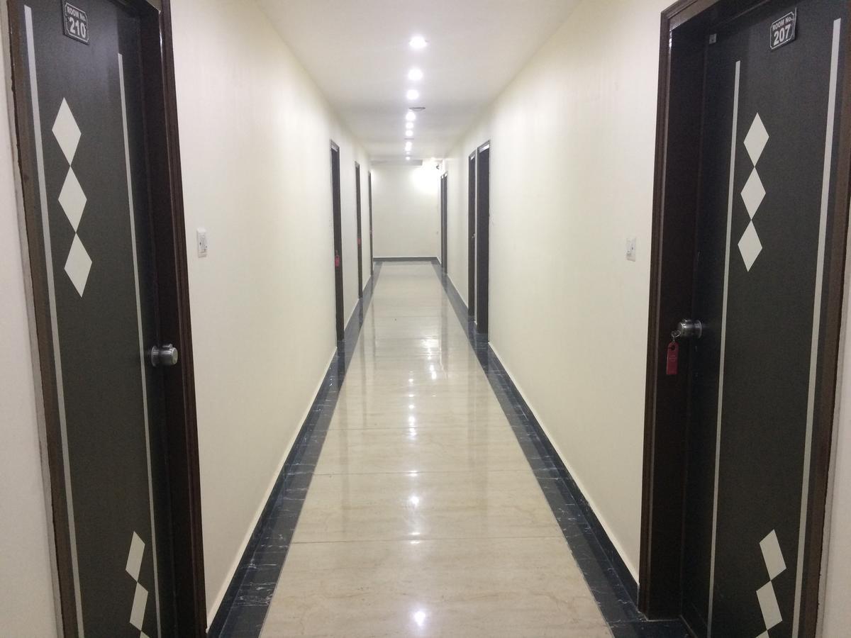 Rohtak Hotel Platinum Plaza מראה חיצוני תמונה