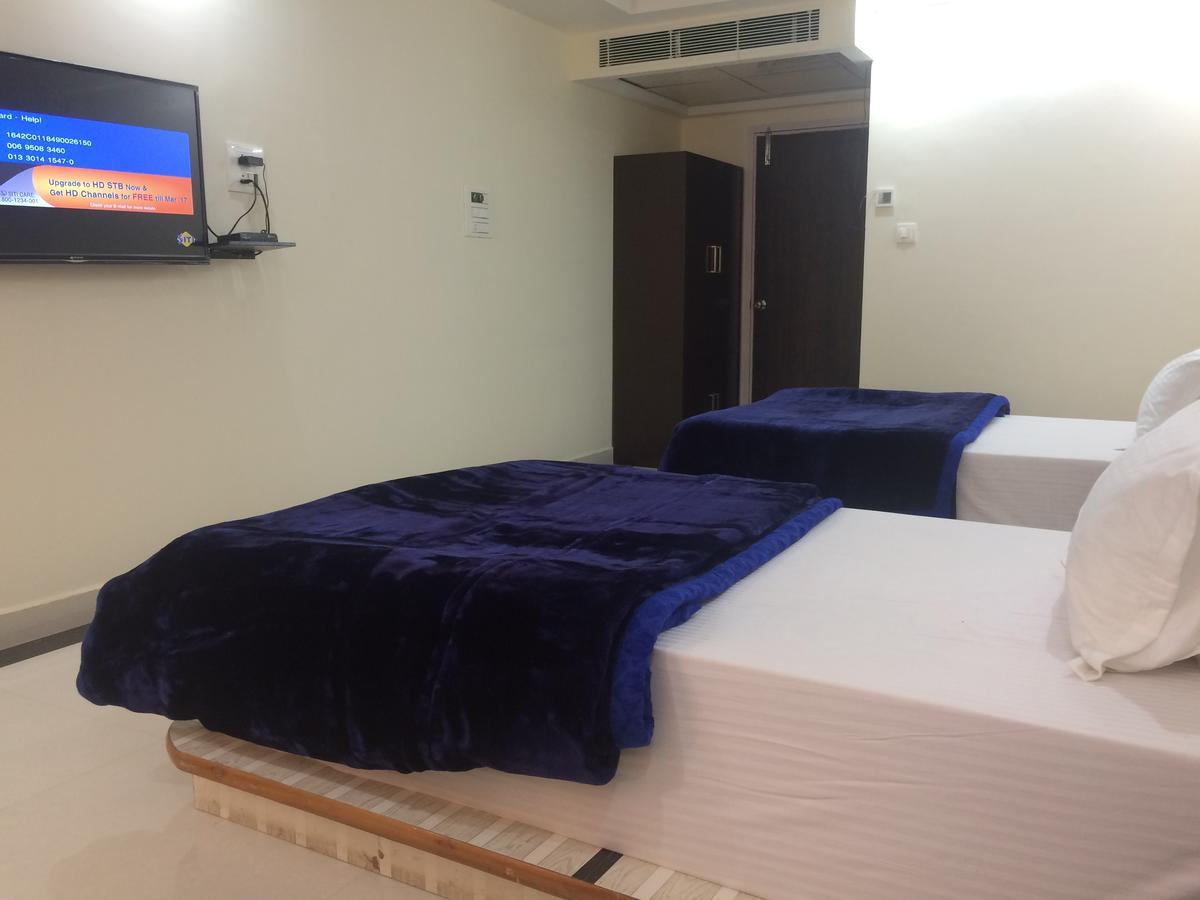 Rohtak Hotel Platinum Plaza מראה חיצוני תמונה